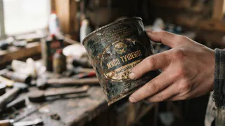 Консервные банки больше не выбрасываю, а храню как сокровище: 4 идеи, как превратить их в стильные вещицы для дома