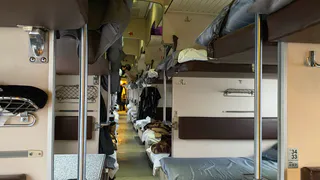 В поезде никогда не беру 3 и 6 купе - что в купейном, что в плацкартном вагоне. Рассказываю главный минус