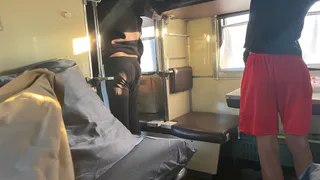 Должен ли пассажир сдавать белье в поезде: какие вещи обязан делать сам проводник - а многие и не в курсе