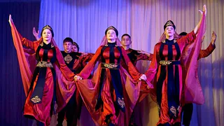  В Доме культуры Александровского округа прошёл отчётный концерт ансамбля «Алёнушка»