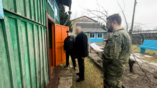Во Владимирской области мужчина забил насмерть гостя за грязную обувь на кровати и лёг спать