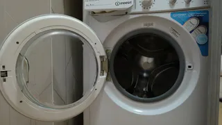 Засыпаю 100 г прямо в барабан - стиралка сияет: никакого запаха сырости
