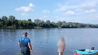 Спасатели во Владимирской области вытащили из воды девушку, которую уносило течением