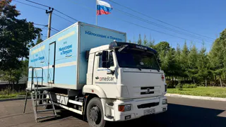 Медики приехали к педагогам: в Александровском округе прошел прием передвижного центра здоровья