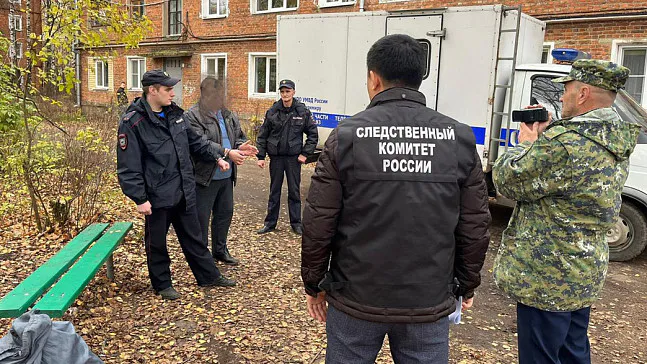 Житель Александрова задушил жену ремнем в порыве гнева Житель Александрова задушил жену ремнем в порыве гнева